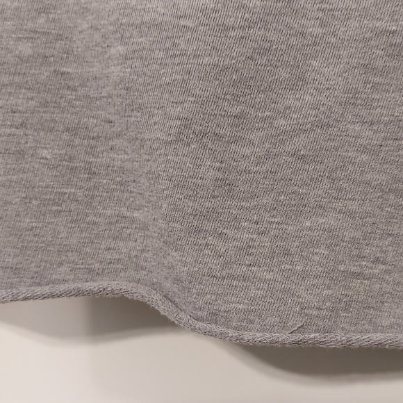 Derek Heart Cropped Hooded Sweat Shirt with Red Sleeve Stripes size Small - Picture 3 of 9